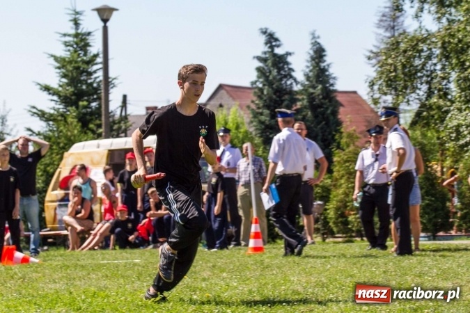 Zdjęcie w galerii na portalu naszraciborz.pl: Młodzieżowe drużyny pożarnicze walczyły w Krzyżanowicach wiadomości z regionu