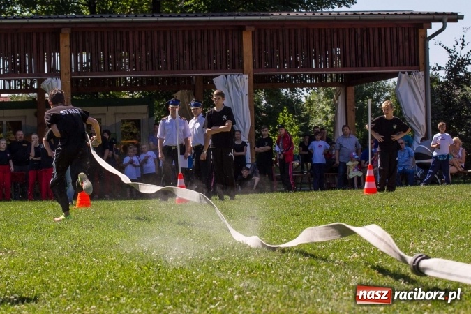 Zdjęcie w galerii na portalu naszraciborz.pl: Młodzieżowe drużyny pożarnicze walczyły w Krzyżanowicach wiadomości z regionu