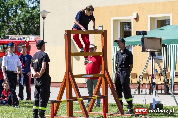 Zdjęcie w galerii na portalu naszraciborz.pl: Młodzieżowe drużyny pożarnicze walczyły w Krzyżanowicach wiadomości z regionu