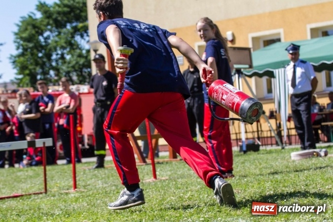 Zdjęcie w galerii na portalu naszraciborz.pl: Młodzieżowe drużyny pożarnicze walczyły w Krzyżanowicach wiadomości z regionu