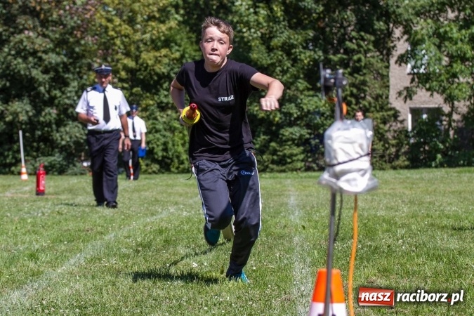 Zdjęcie w galerii na portalu naszraciborz.pl: Młodzieżowe drużyny pożarnicze walczyły w Krzyżanowicach wiadomości z regionu