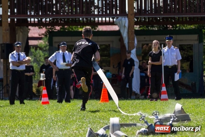 Zdjęcie w galerii na portalu naszraciborz.pl: Młodzieżowe drużyny pożarnicze walczyły w Krzyżanowicach wiadomości z regionu