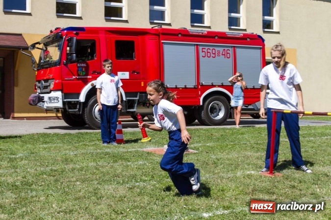 Zdjęcie w galerii na portalu naszraciborz.pl: Młodzieżowe drużyny pożarnicze walczyły w Krzyżanowicach wiadomości z regionu