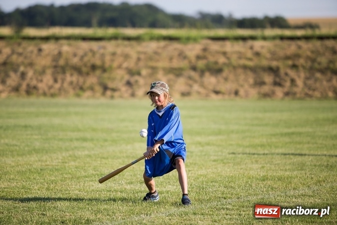 Zdjęcie w galerii na portalu naszraciborz.pl: Turniej dzieci w piłce palantowej o Puchar Starosty Raciborskiego wiadomości z regionu
