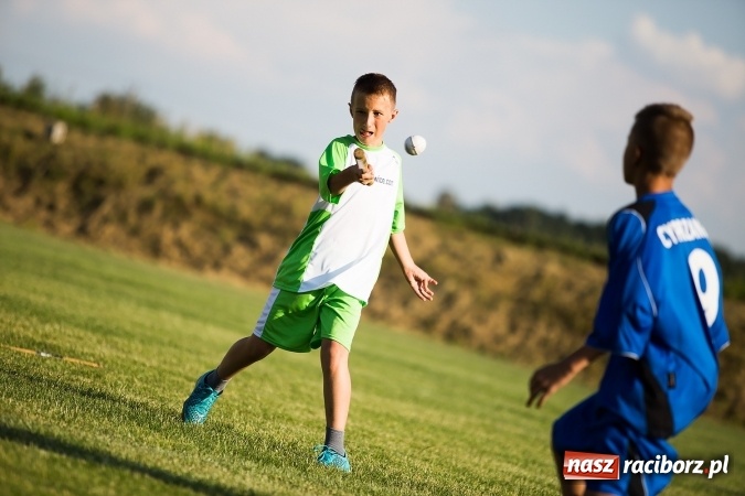 Zdjęcie w galerii na portalu naszraciborz.pl: Turniej dzieci w piłce palantowej o Puchar Starosty Raciborskiego wiadomości z regionu