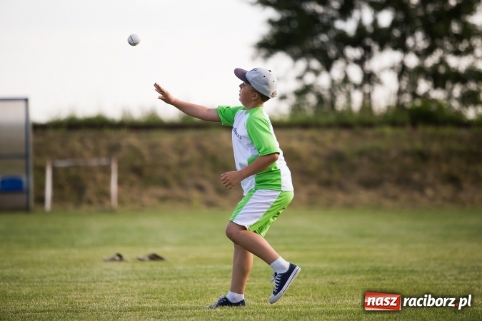 Zdjęcie w galerii na portalu naszraciborz.pl: Turniej dzieci w piłce palantowej o Puchar Starosty Raciborskiego wiadomości z regionu