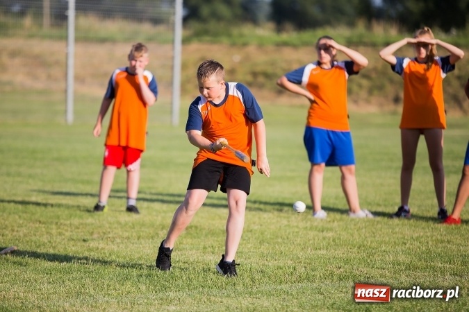 Zdjęcie w galerii na portalu naszraciborz.pl: Turniej dzieci w piłce palantowej o Puchar Starosty Raciborskiego wiadomości z regionu