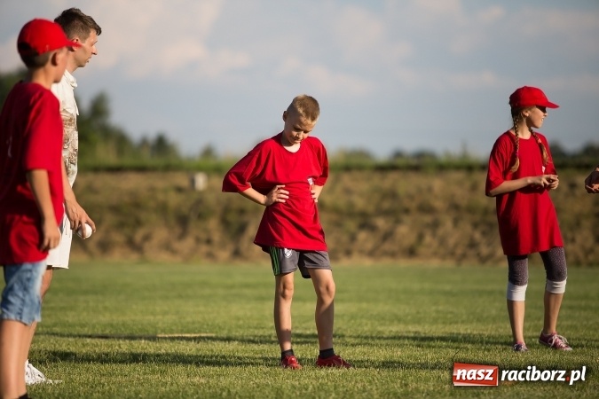 Zdjęcie w galerii na portalu naszraciborz.pl: Turniej dzieci w piłce palantowej o Puchar Starosty Raciborskiego wiadomości z regionu