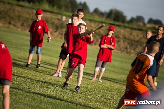 Zdjęcie w galerii na portalu naszraciborz.pl: Turniej dzieci w piłce palantowej o Puchar Starosty Raciborskiego wiadomości z regionu