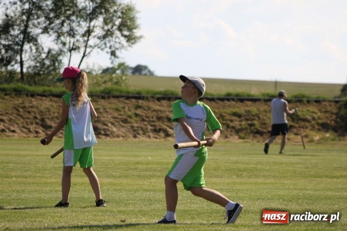 Zdjęcie w galerii na portalu naszraciborz.pl: Turniej dzieci w piłce palantowej o Puchar Starosty Raciborskiego wiadomości z regionu