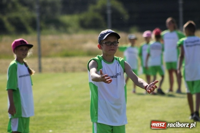 Zdjęcie w galerii na portalu naszraciborz.pl: Turniej dzieci w piłce palantowej o Puchar Starosty Raciborskiego wiadomości z regionu