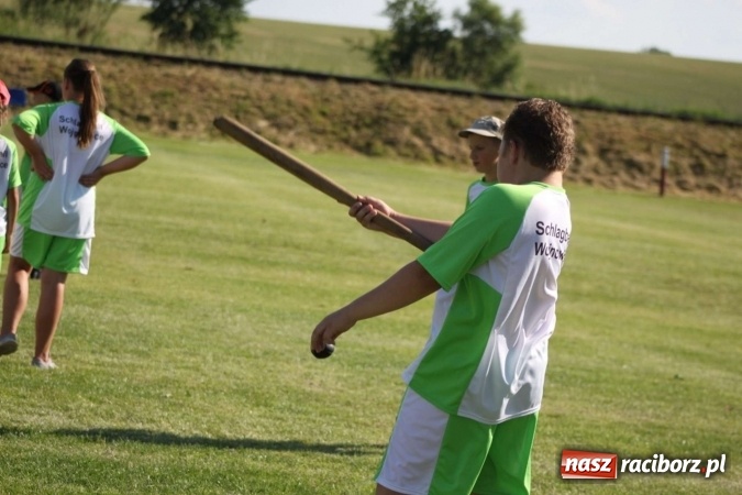 Zdjęcie w galerii na portalu naszraciborz.pl: Turniej dzieci w piłce palantowej o Puchar Starosty Raciborskiego wiadomości z regionu