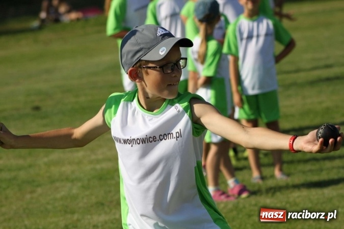 Zdjęcie w galerii na portalu naszraciborz.pl: Turniej dzieci w piłce palantowej o Puchar Starosty Raciborskiego wiadomości z regionu