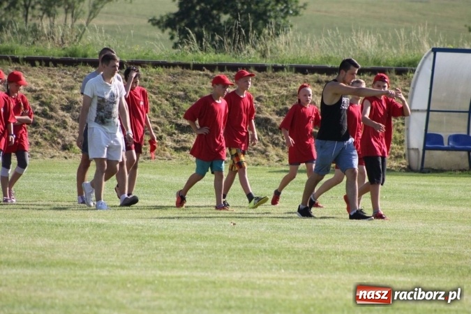 Zdjęcie w galerii na portalu naszraciborz.pl: Turniej dzieci w piłce palantowej o Puchar Starosty Raciborskiego wiadomości z regionu