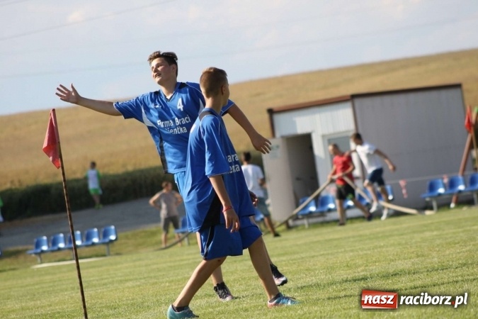 Zdjęcie w galerii na portalu naszraciborz.pl: Turniej dzieci w piłce palantowej o Puchar Starosty Raciborskiego wiadomości z regionu