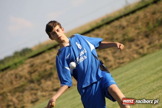 Zdjęcie w galerii na portalu naszraciborz.pl: Turniej dzieci w piłce palantowej o Puchar Starosty Raciborskiego wiadomości z regionu