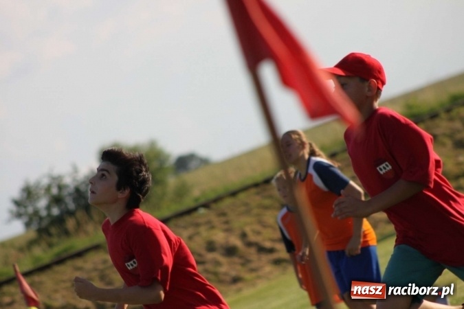Zdjęcie w galerii na portalu naszraciborz.pl: Turniej dzieci w piłce palantowej o Puchar Starosty Raciborskiego wiadomości z regionu