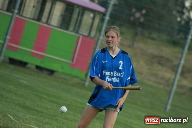 Zdjęcie w galerii na portalu naszraciborz.pl: Turniej dzieci w piłce palantowej o Puchar Starosty Raciborskiego wiadomości z regionu