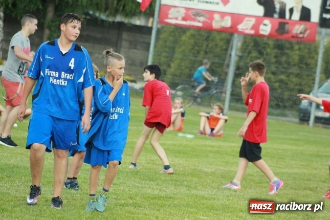 Zdjęcie w galerii na portalu naszraciborz.pl: Turniej dzieci w piłce palantowej o Puchar Starosty Raciborskiego wiadomości z regionu