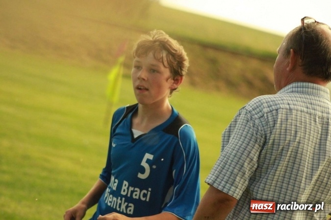 Zdjęcie w galerii na portalu naszraciborz.pl: Turniej dzieci w piłce palantowej o Puchar Starosty Raciborskiego wiadomości z regionu