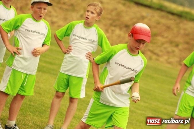Zdjęcie w galerii na portalu naszraciborz.pl: Turniej dzieci w piłce palantowej o Puchar Starosty Raciborskiego wiadomości z regionu