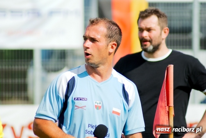 Zdjęcie w galerii na portalu naszraciborz.pl: W Cyprzanowie grali w schlagballa. Niemcy zdominowały Polskę wiadomości z regionu