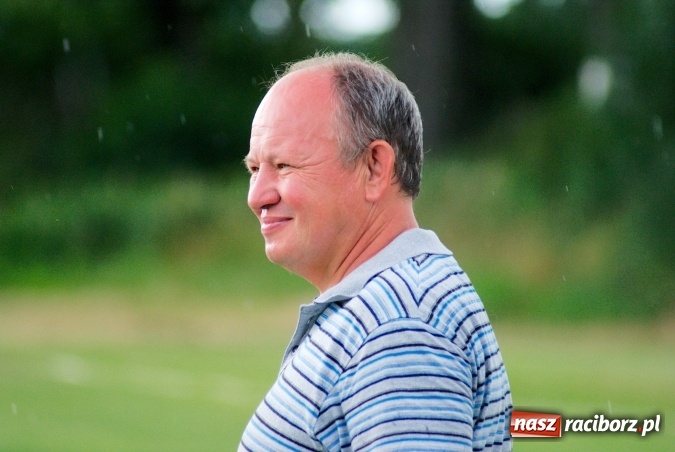 Zdjęcie w galerii na portalu naszraciborz.pl: W Cyprzanowie grali w schlagballa. Niemcy zdominowały Polskę wiadomości z regionu