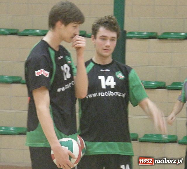 Zdjęcie w galerii na portalu naszraciborz.pl: Trzy sety, trzy punkty i trzecie miejsce w tabeli wiadomości z regionu