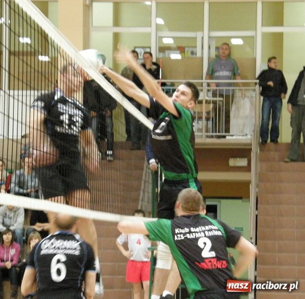 Zdjęcie w galerii na portalu naszraciborz.pl: Trzy sety, trzy punkty i trzecie miejsce w tabeli wiadomości z regionu