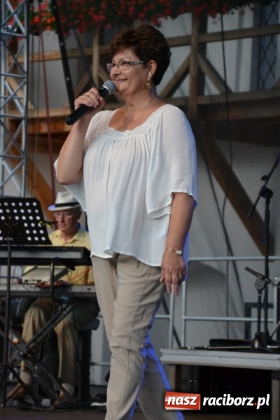 Zdjęcie w galerii na portalu naszraciborz.pl: Koncert zespołu 60 PLUS na Zamku Piastowskim wiadomości z regionu