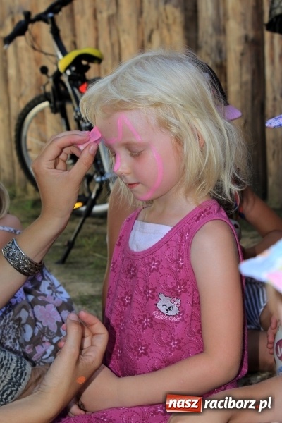 Zdjęcie w galerii na portalu naszraciborz.pl: Bitwa wojów nad Ulgą. Pierwszy dzień VIII Raciborskiego Festiwalu Średniowiecznego już za nami wiadomości z regionu