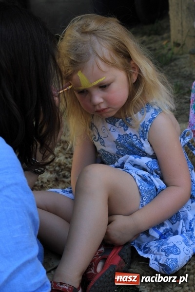 Zdjęcie w galerii na portalu naszraciborz.pl: Bitwa wojów nad Ulgą. Pierwszy dzień VIII Raciborskiego Festiwalu Średniowiecznego już za nami wiadomości z regionu