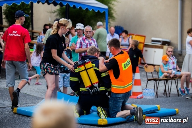 Zdjęcie w galerii na portalu naszraciborz.pl: Żelazny jak strażak w Krzanowicach. David Pasek z pucharem prezesa OSP Krzanowice wiadomości z regionu