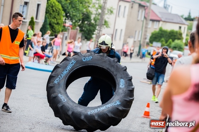 Zdjęcie w galerii na portalu naszraciborz.pl: Żelazny jak strażak w Krzanowicach. David Pasek z pucharem prezesa OSP Krzanowice wiadomości z regionu
