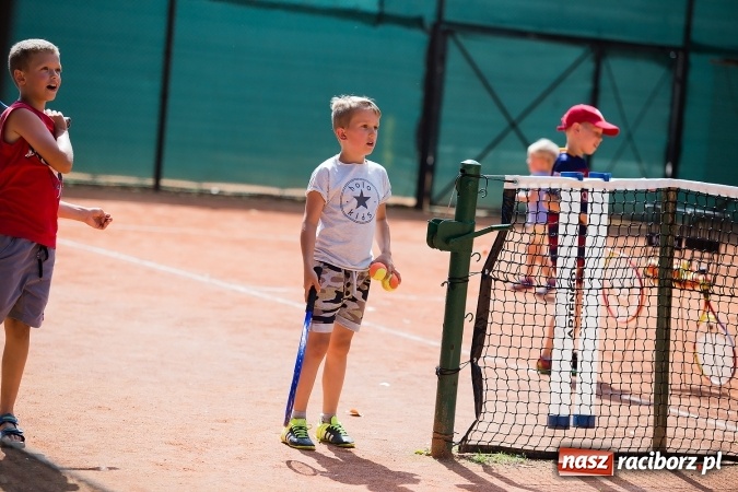 Zdjęcie w galerii na portalu naszraciborz.pl: Tenisowy piknik rodzinny na korcie przy ul. Pracy  wiadomości z regionu