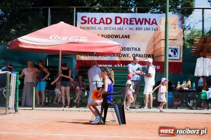 Zdjęcie w galerii na portalu naszraciborz.pl: Tenisowy piknik rodzinny na korcie przy ul. Pracy  wiadomości z regionu