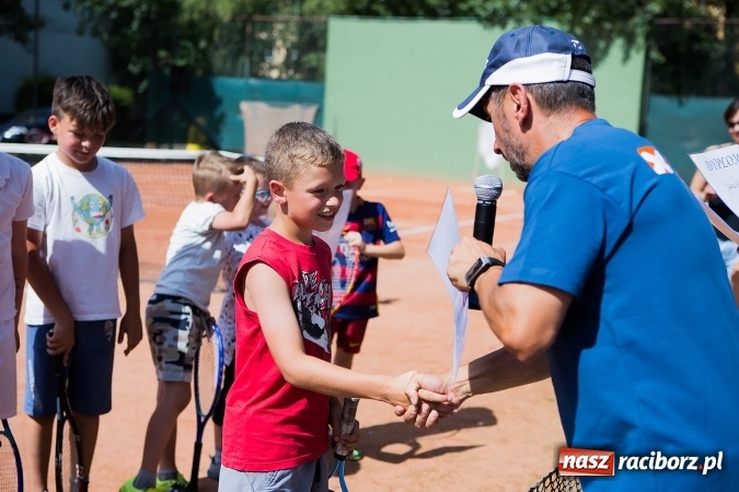 Zdjęcie w galerii na portalu naszraciborz.pl: Tenisowy piknik rodzinny na korcie przy ul. Pracy  wiadomości z regionu