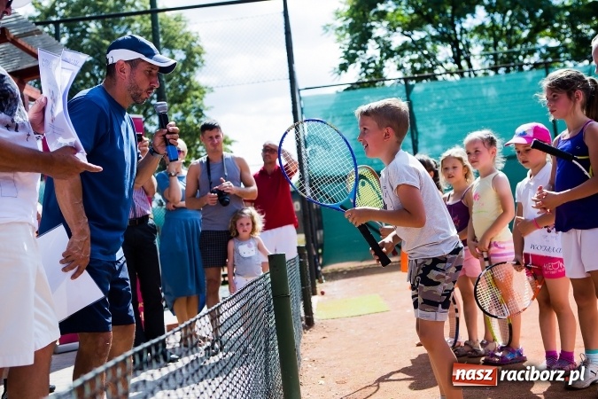 Zdjęcie w galerii na portalu naszraciborz.pl: Tenisowy piknik rodzinny na korcie przy ul. Pracy  wiadomości z regionu