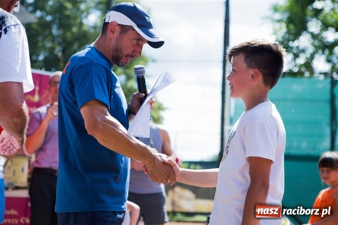 Zdjęcie w galerii na portalu naszraciborz.pl: Tenisowy piknik rodzinny na korcie przy ul. Pracy  wiadomości z regionu