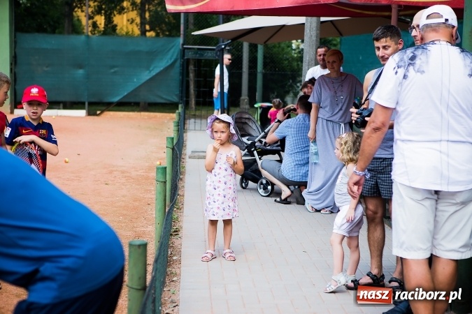 Zdjęcie w galerii na portalu naszraciborz.pl: Tenisowy piknik rodzinny na korcie przy ul. Pracy  wiadomości z regionu