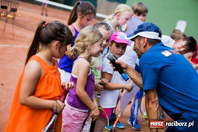 Zdjęcie w galerii na portalu naszraciborz.pl: Tenisowy piknik rodzinny na korcie przy ul. Pracy  wiadomości z regionu