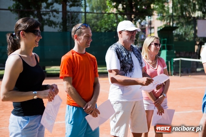Zdjęcie w galerii na portalu naszraciborz.pl: Tenisowy piknik rodzinny na korcie przy ul. Pracy  wiadomości z regionu