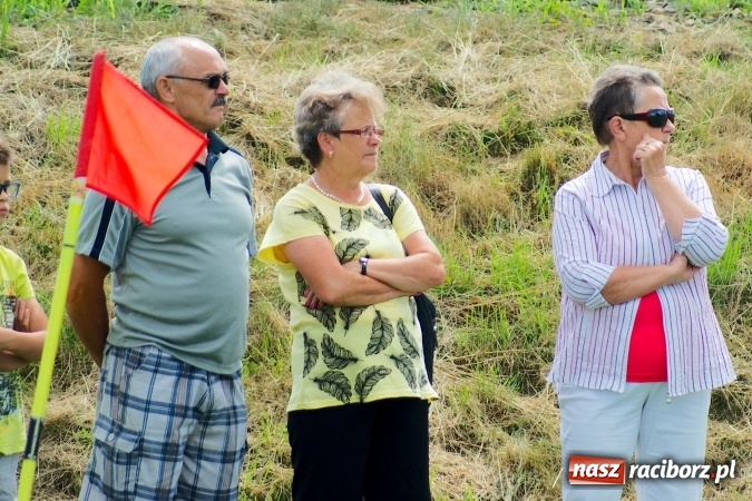 Zdjęcie w galerii na portalu naszraciborz.pl: Puchar Wójta w Cyprzanowie: LKS Pawłów najlepszy w gminie wiadomości z regionu