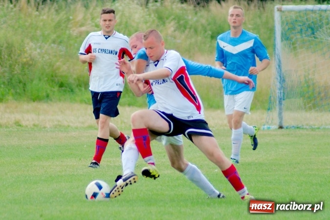 Zdjęcie w galerii na portalu naszraciborz.pl: Puchar Wójta w Cyprzanowie: LKS Pawłów najlepszy w gminie wiadomości z regionu