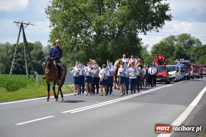 Zdjęcie w galerii na portalu naszraciborz.pl: Zawody sikawek konnych w Bieńkowicach. Złoto dla gospodarzy, Przewozu i Zabełkowa wiadomości z regionu