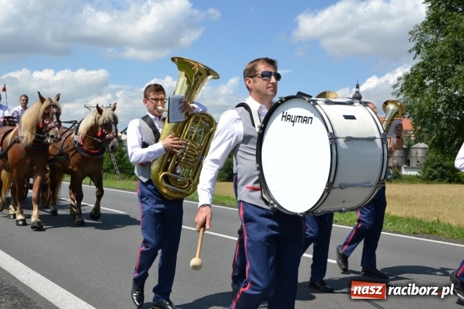 Zdjęcie w galerii na portalu naszraciborz.pl: Zawody sikawek konnych w Bieńkowicach. Złoto dla gospodarzy, Przewozu i Zabełkowa wiadomości z regionu