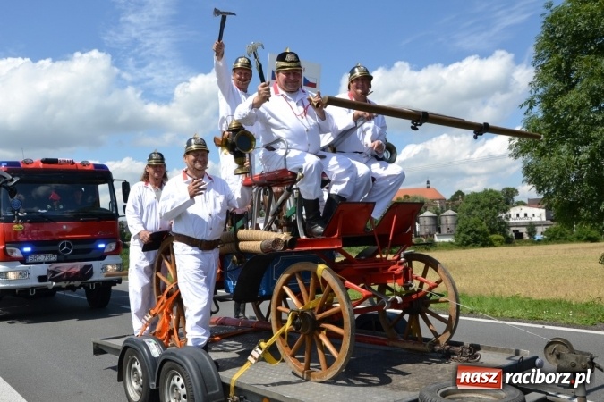 Zdjęcie w galerii na portalu naszraciborz.pl: Zawody sikawek konnych w Bieńkowicach. Złoto dla gospodarzy, Przewozu i Zabełkowa wiadomości z regionu