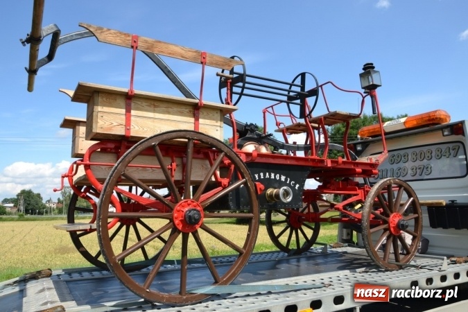 Zdjęcie w galerii na portalu naszraciborz.pl: Zawody sikawek konnych w Bieńkowicach. Złoto dla gospodarzy, Przewozu i Zabełkowa wiadomości z regionu