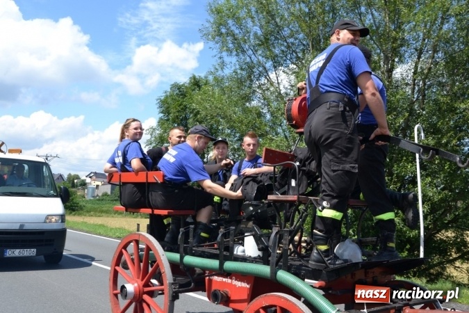 Zdjęcie w galerii na portalu naszraciborz.pl: Zawody sikawek konnych w Bieńkowicach. Złoto dla gospodarzy, Przewozu i Zabełkowa wiadomości z regionu