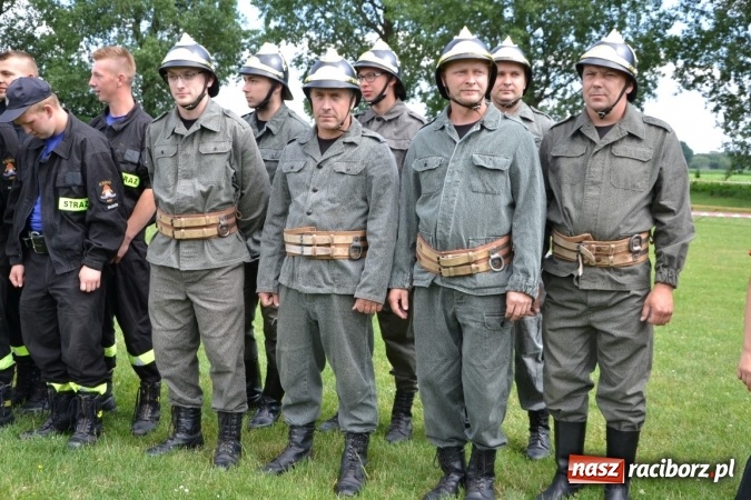 Zdjęcie w galerii na portalu naszraciborz.pl: Zawody sikawek konnych w Bieńkowicach. Złoto dla gospodarzy, Przewozu i Zabełkowa wiadomości z regionu